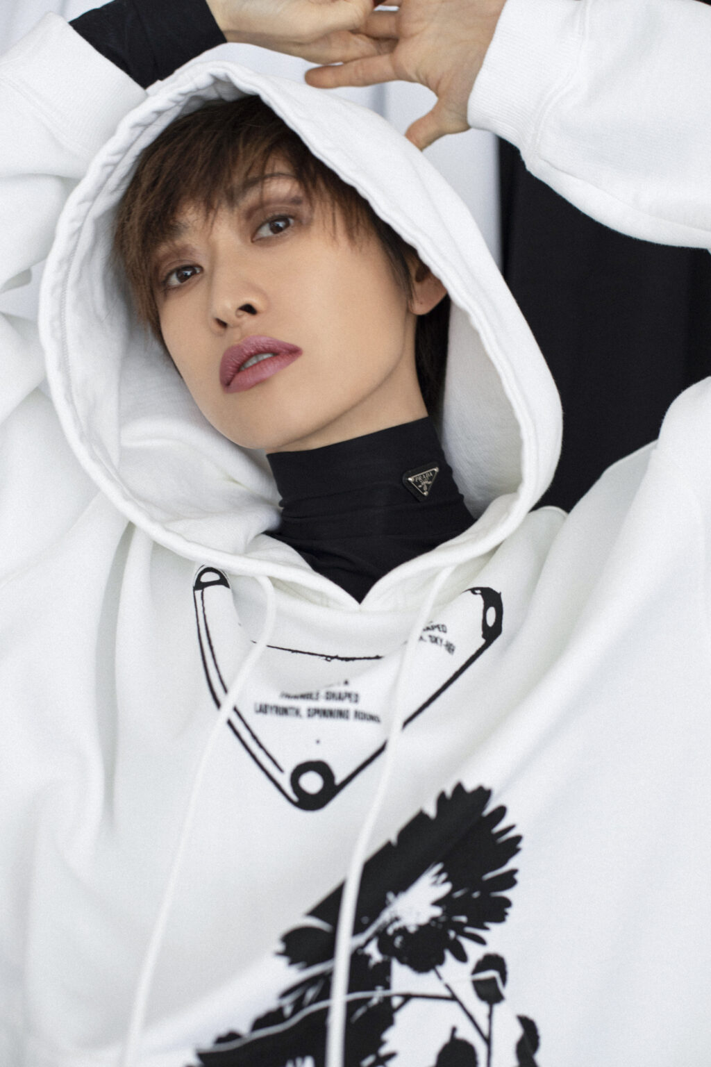 GALLERY - ギャラリー｜山田優 オフィシャルホームページ - Yu